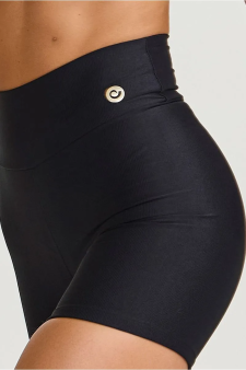 SHORT TEXTURIZADO PRETO