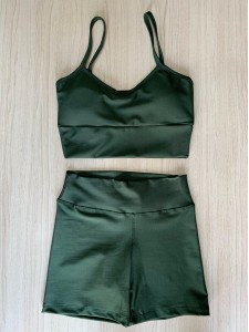 Conjunto top/short basico